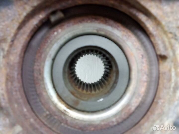 Ступица задняя правая Audi Q7 4L 7L8505436