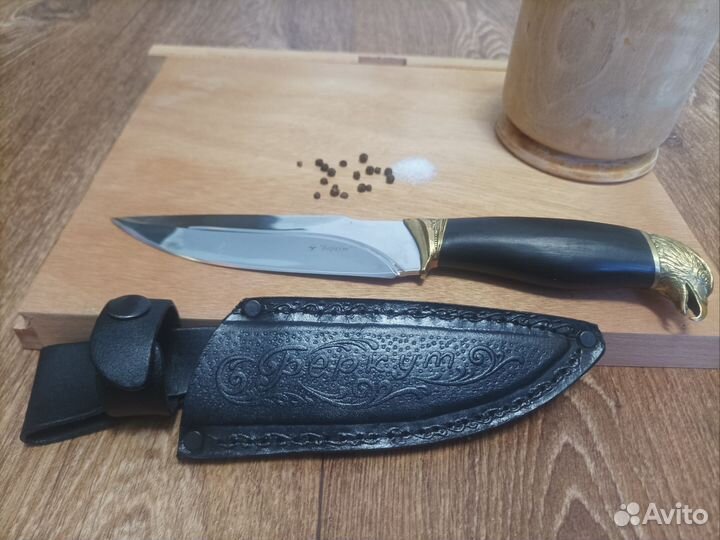 Нож