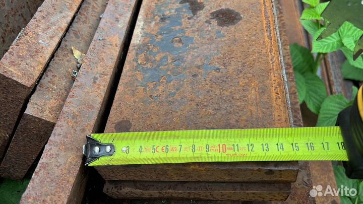 Полоса металлическая 28*150