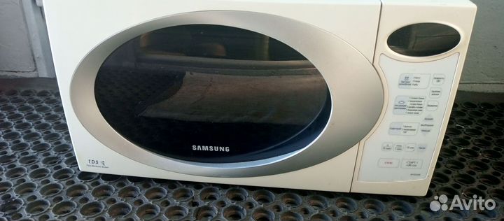 Свч микроволновая печь на запчасти