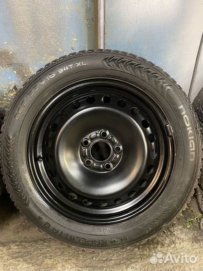 Nokian hakkapeliitta 8 205 55 r16