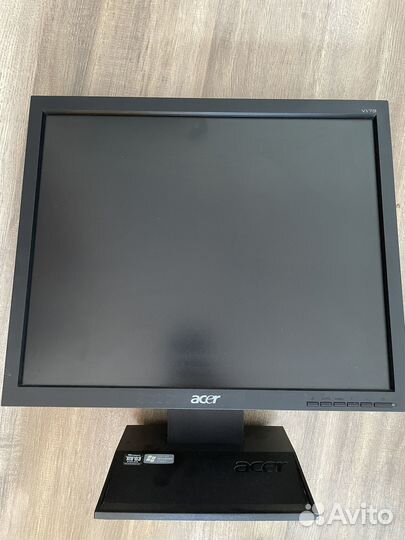 Монитор Acer V173 17
