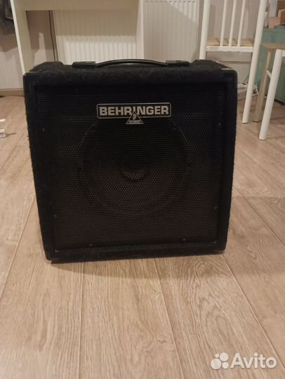 Комбоусилитель Behringer K450FX