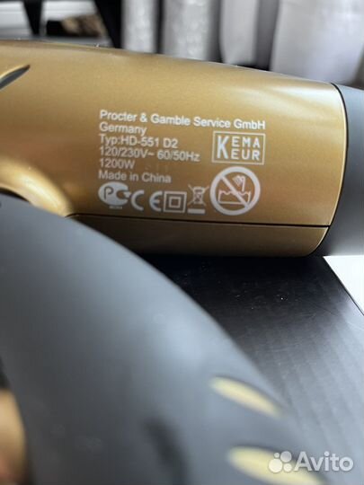 Дорожный фен на 1200 Вт Wella