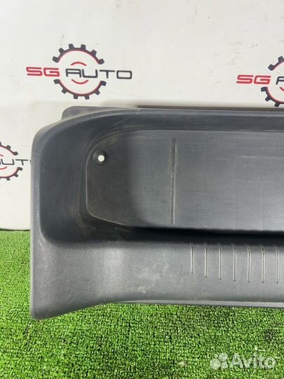 Полка багажника задняя Toyota Celica ZZT231 2ZZ-GE