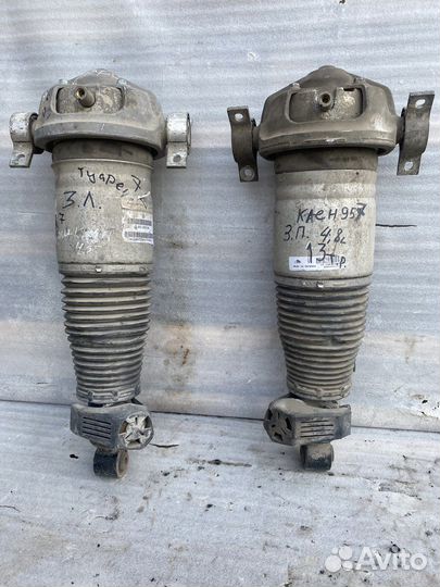 Пневмостойки задние Volkswagen Tuareg Porshe audi