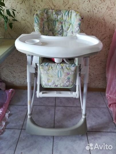 Стул для кормления. самовывоз