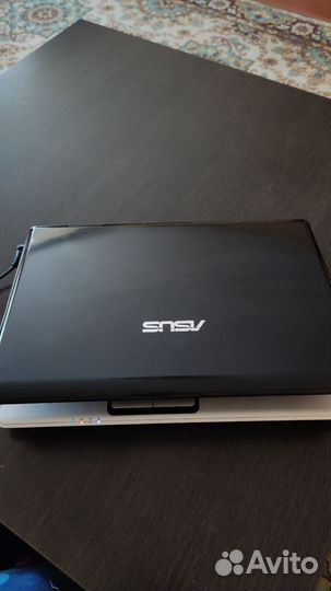 Ноутбук asus