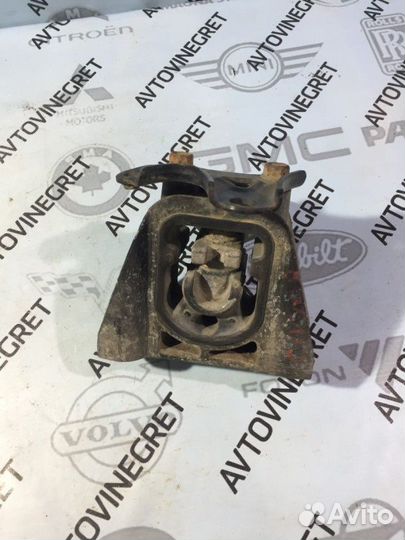 Подушка двигателя левая Honda Civic 8