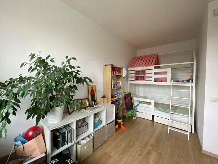 3-к. квартира, 93 м², 7/25 эт.