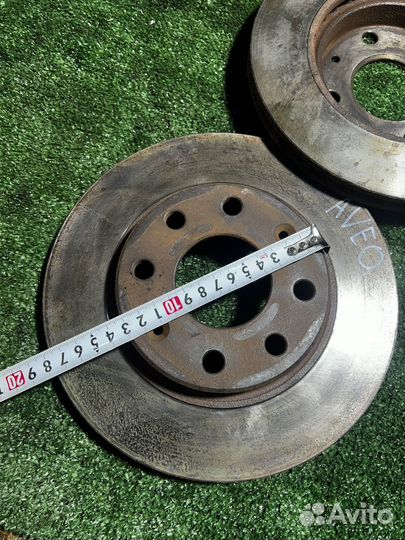 Тормозные диски передние Chevrolet Aveo 1 1.4 T250