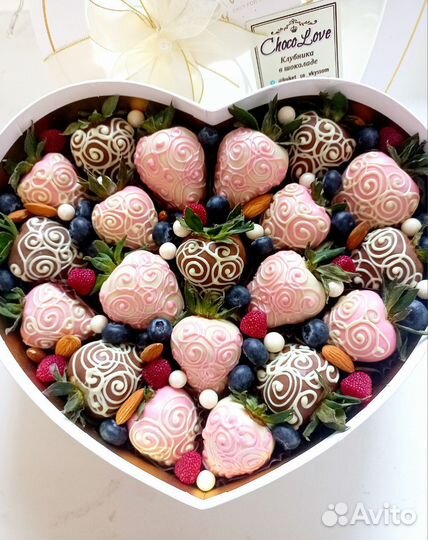 Клубника в шоколаде/ Букеты из шоколадных цветов