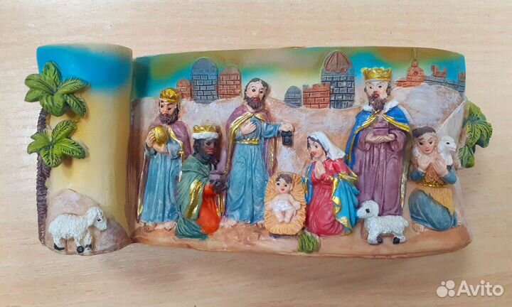 Рождественский вертеп с подсвечниками