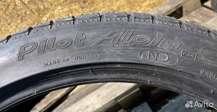 Michelin Pilot Alpin 4 255/40 R20