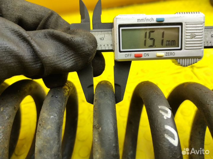 Пружины комплект Mercedes-Benz C107 M117.982 4.5