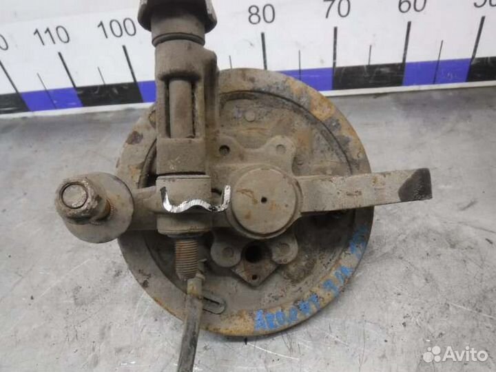 Кулак задний левый Hyundai Accent G4EC 2007