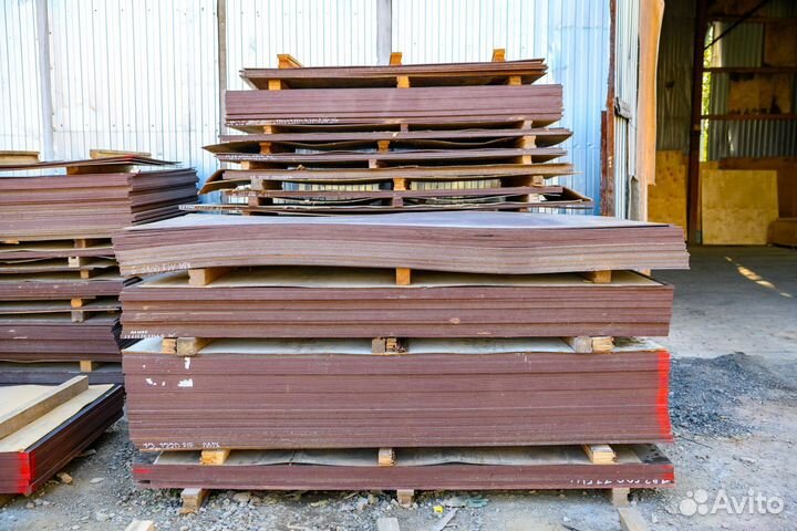 Ламинированная фанера (9 мм x 1500 мм x 3000 мм)