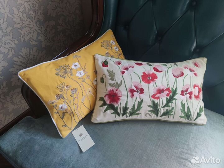 Подушка Zara, H&M вышивка Италия