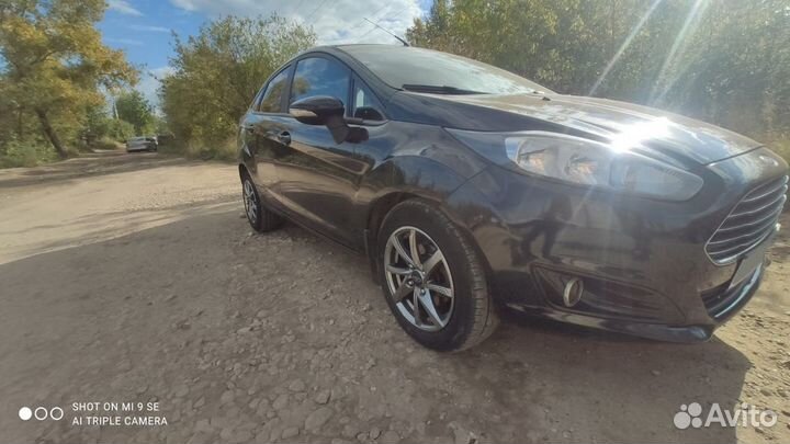 Ford Fiesta 1.6 МТ, 2015, 135 000 км