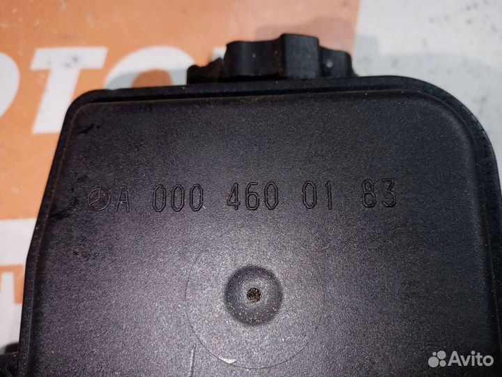 Бачок гур Mercedes-Benz E-Класс W211 2003