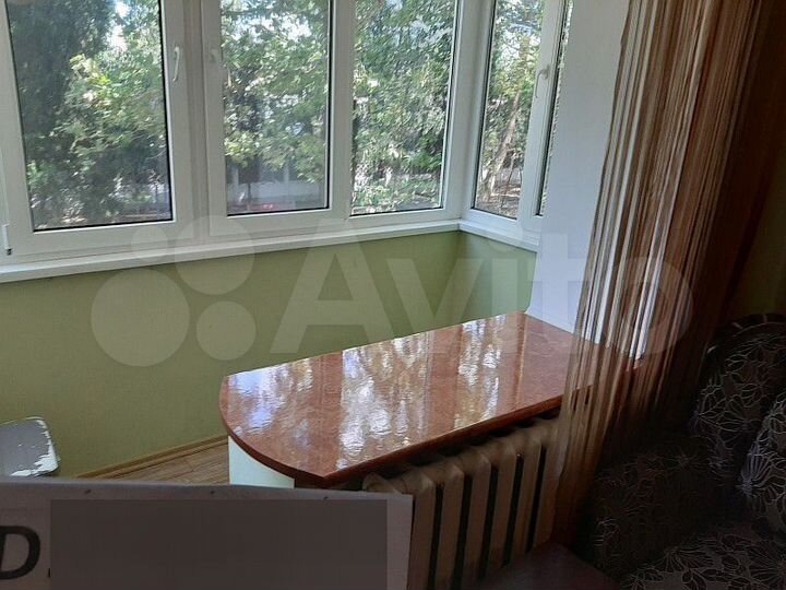 2-к. квартира, 56 м², 2/5 эт.