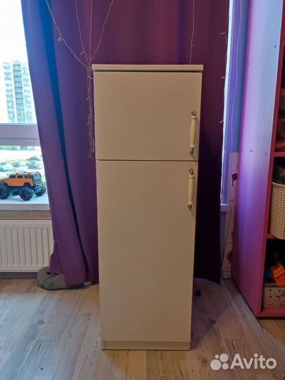 Детская кухня IKEA + холодильник