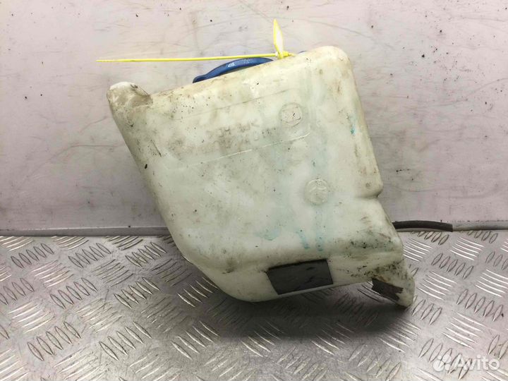 Бачок омывателя Volkswagen Caddy Aef