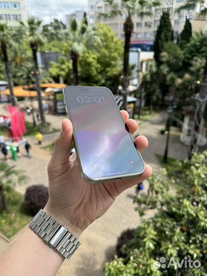 iPhone 15 Pro, 256 ГБ