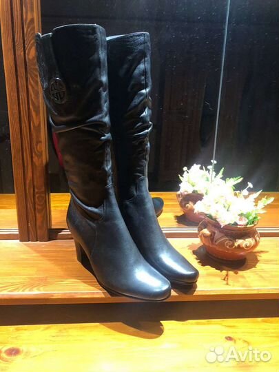 Сапоги кожа, новые,жен, нат кожа,39размера