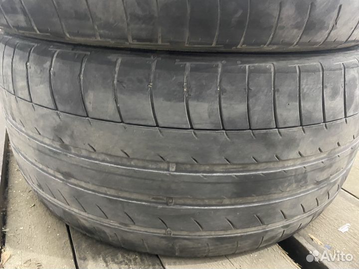 Dunlop SP Sport Maxx GT 285/35 R21 и 325/30 R21