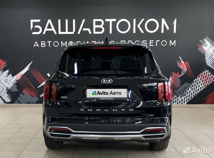 Kia Sorento 2.5 AT, 2020, 40 159 км