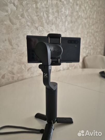 Стабилизатор для съёмки Hohem iSteady X