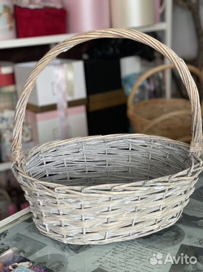 Корзина плетеная из ивы