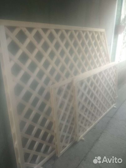 Деревянная решетка для беседки, шпалера для цветов