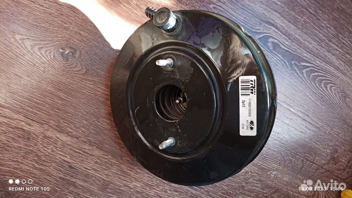 Вакуумный усилитель тормозов на Калину