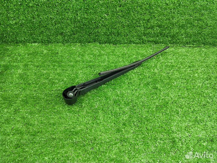 Поводок заднего стеклоочистителя Volkswagen Tiguan