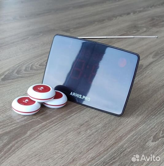 Кнопка вызова персонала и табло, часы, усилитель