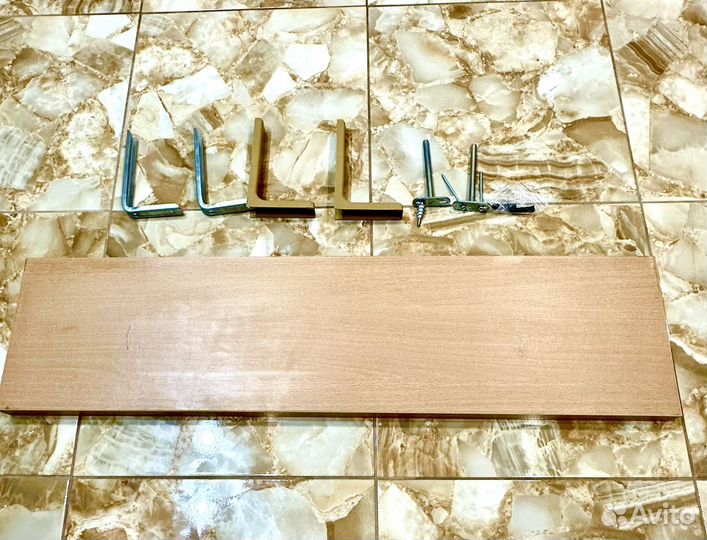 Полка навесная