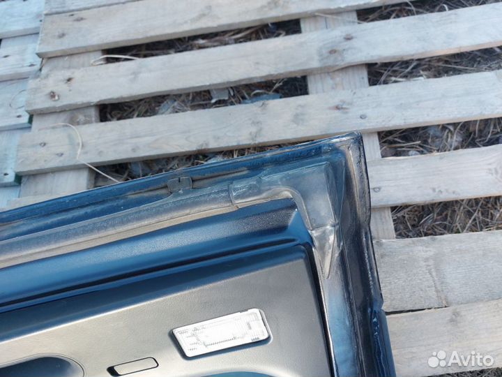 Крышка багажника верхняя BMW X5 E53