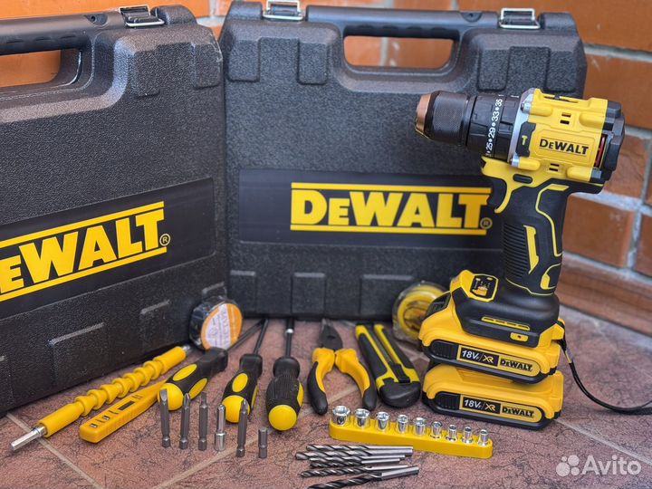 Шуруповерт dewalt Новые