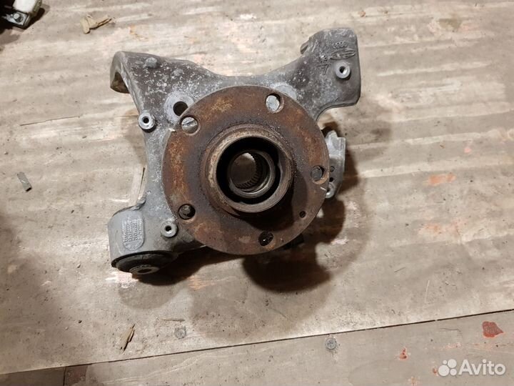 Кулак задний правый audi a6 c6 allroad quattro