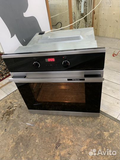 Духовой шкаф Hansa