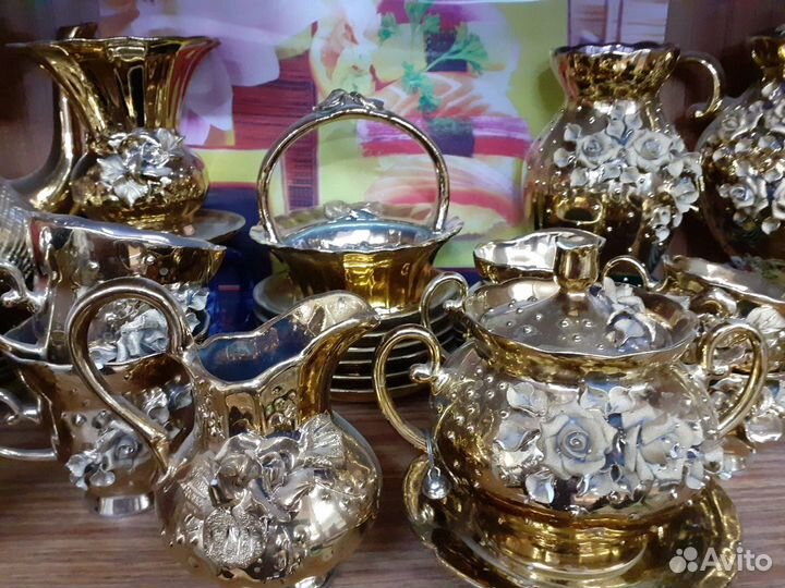 Два золотых сервиза