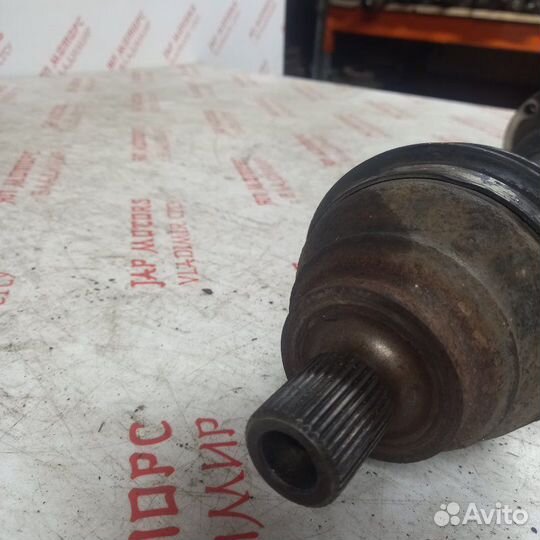 Привод передний левый Volkswagen Touran BLP 2005