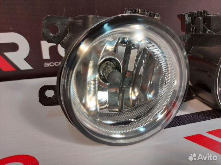 Туманки Subaru S1643