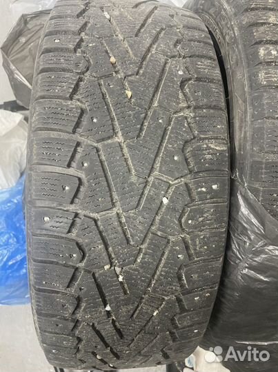 Pirelli Ice Zero 225/45 R19