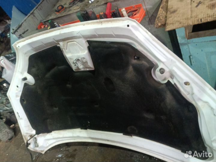 Обшивка капота ford focus 2