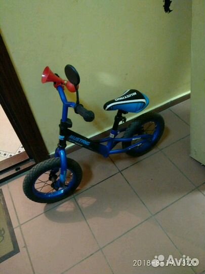 Детский беговел, велосипед без педалей