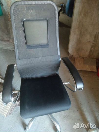 Компьютерное кресло