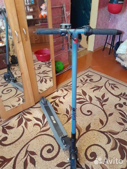 Электро самокат hiper slim vx560